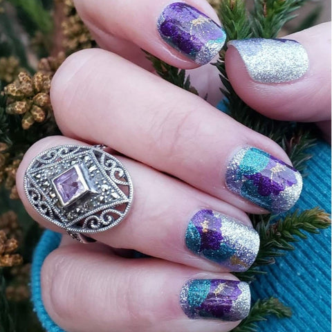 Image of Glittered Pansies Nail Wraps
