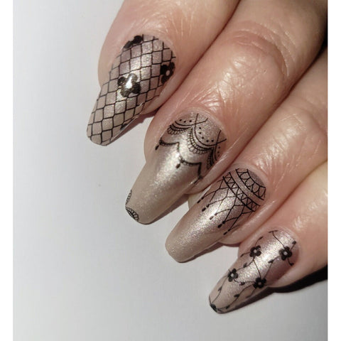 Image of Saucy Shimmer Nail Wraps