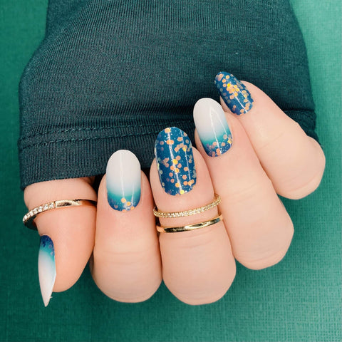 Image of Encased in Teal Nail Wraps