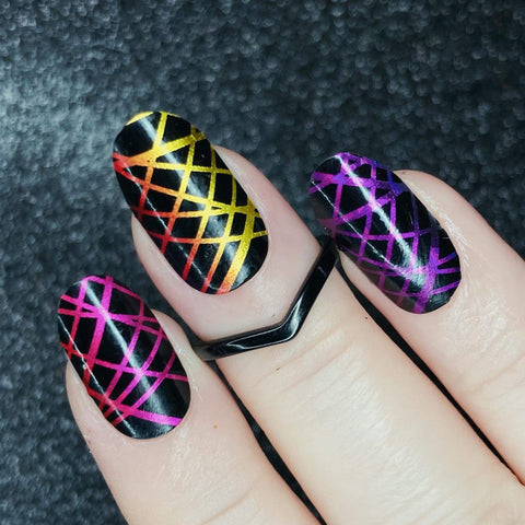 Image of Holo Silly String - Karma Exclusive Nail Wraps