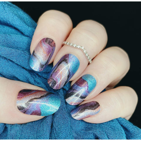 Image of Oceanic Caves Nail Wraps