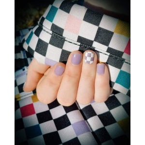 Checkered Purple Nail Wraps