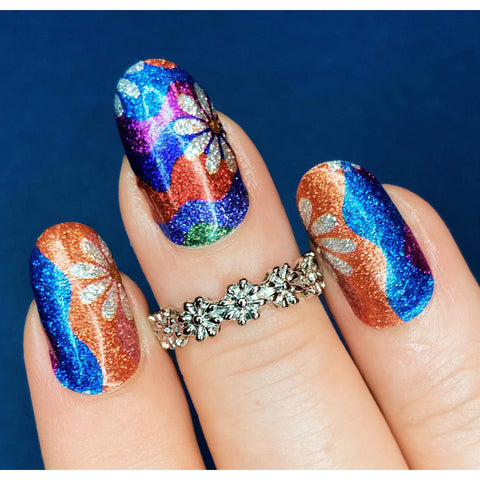 Image of Glittered Groovy Daisies Nail Wraps