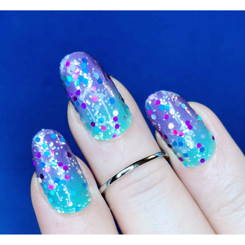 Image of Fluorite Sequins Nail Wraps